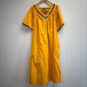 Vintage Sea Wind Women Boho Hippie Island Embroidered Caftan Dress Size M Cotton